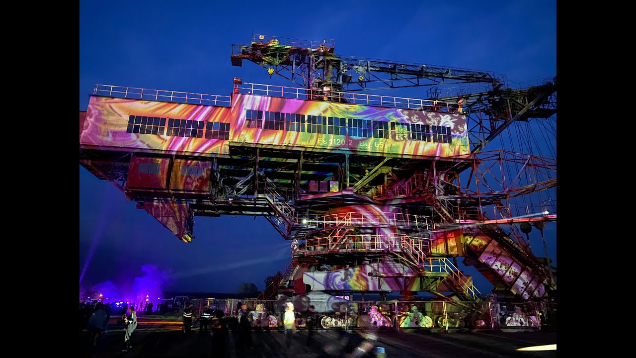 High Five auf das HIVE Festival