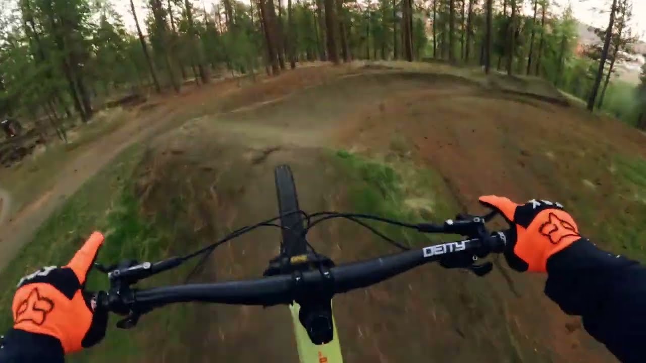 Thursday Evening Rip: Bomber Entry into Hollywood at Beacon Hill – Firm, Fast & Grippy Dirt!