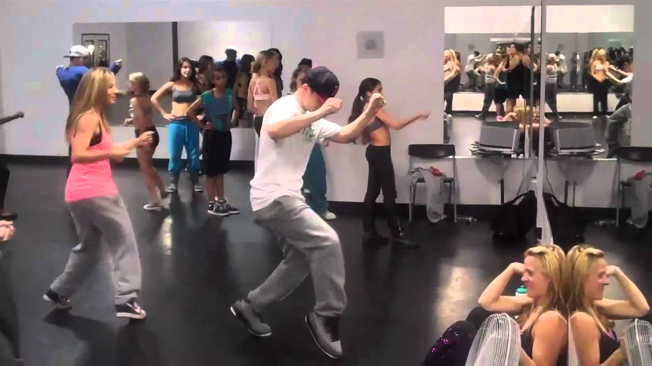Kenny Wormald teaching at Dance Studio 111 3/5/2012