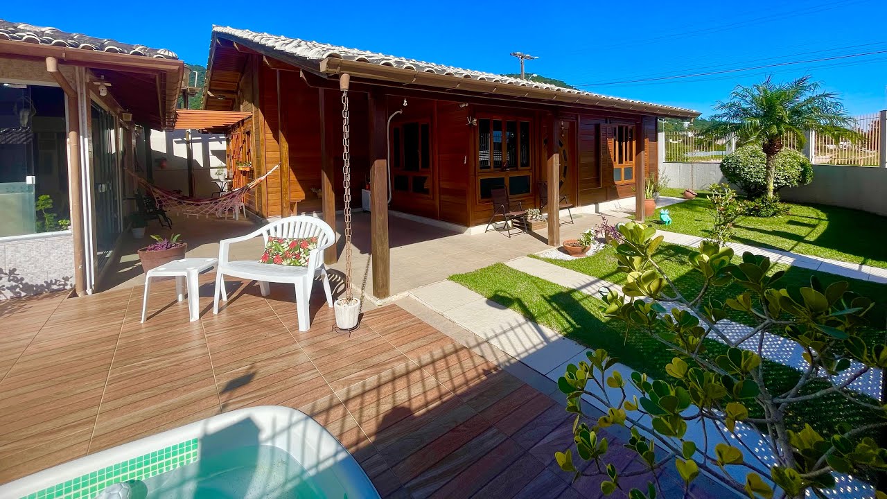 Casa com piscina 3 quartos em Florianópolis SC