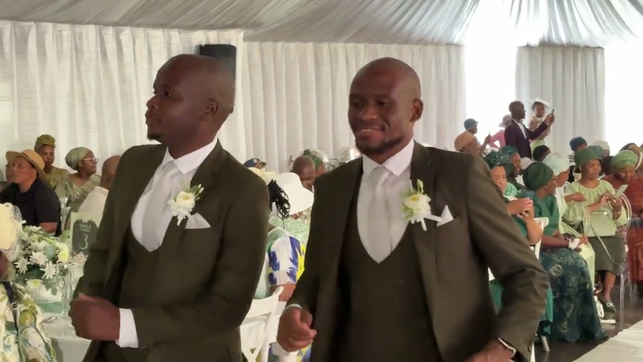 Bridemaids and Groomsmen Grandmarch