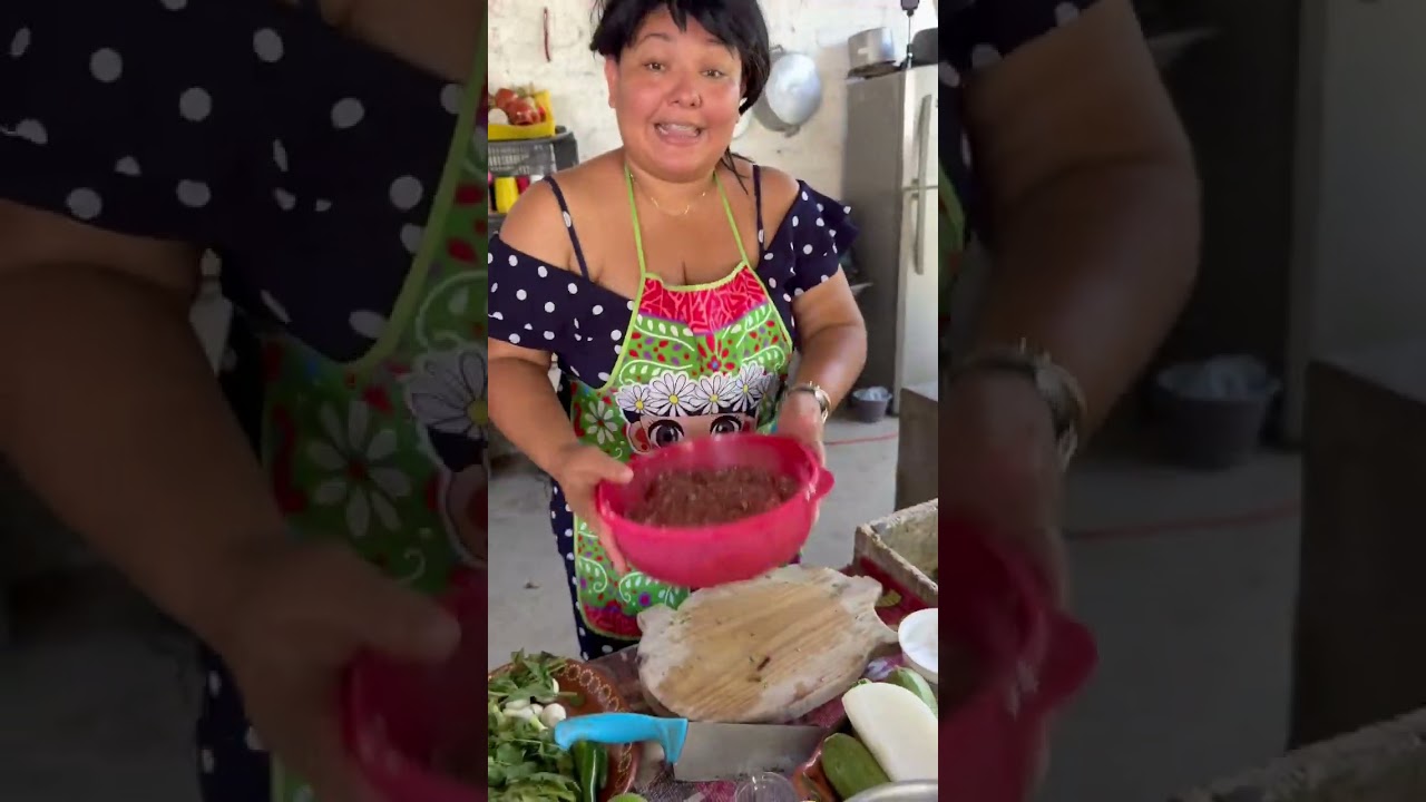 ALBÓNDIGAS EN CALDO VERDE