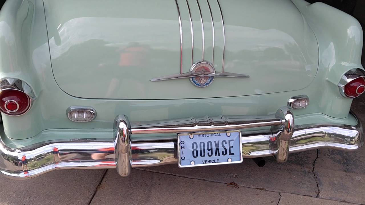 1954 Pontiac Starchief Deluxe