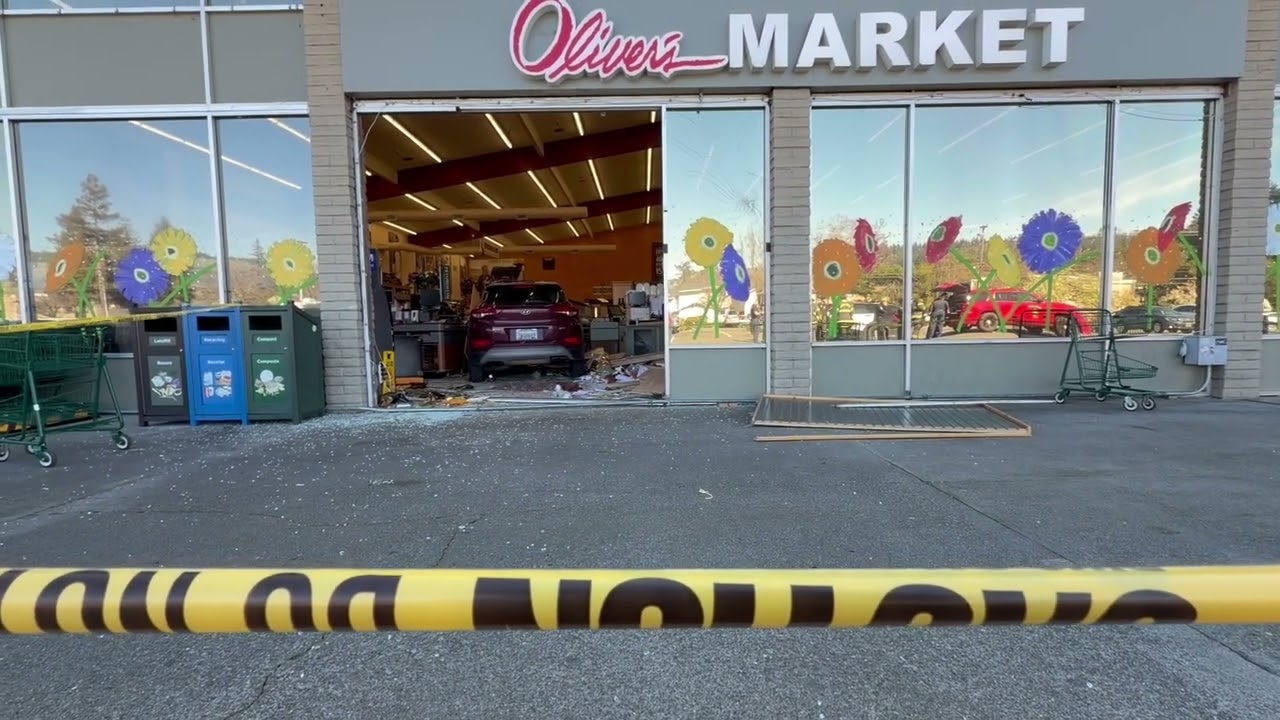 Oliver's Market closed after vehicle crashes into east Santa Rosa store