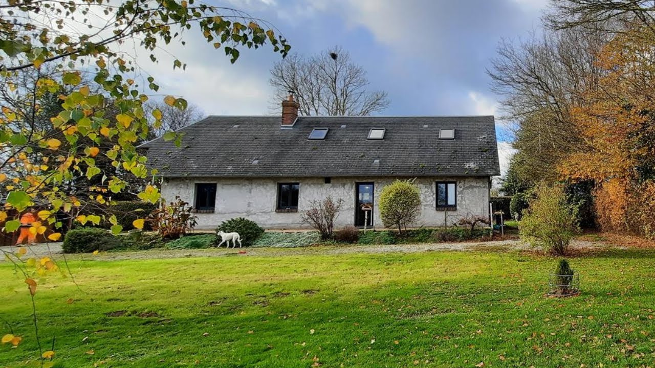 Vie de plain-pied en Normandie : maison rénovée, terrain 2000 m² & grands volumes 🏡 - IMMONORMANDIE