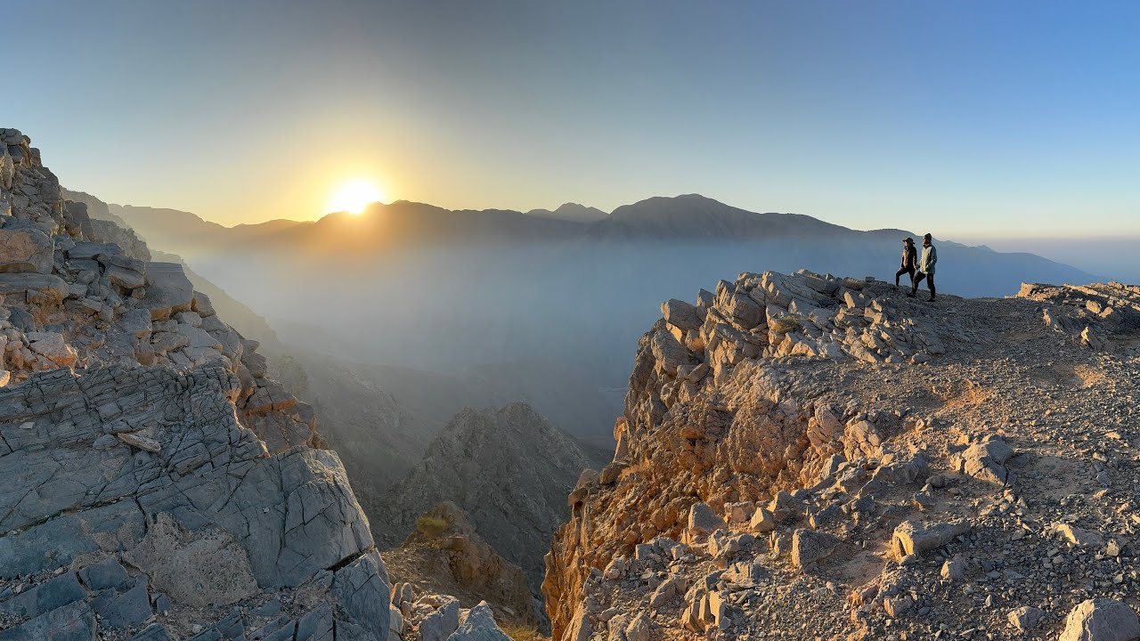 Camping in the mountains of Ras Al Khaimah, UAE | Amazing views and low temperature 🥶 #uaecamping 