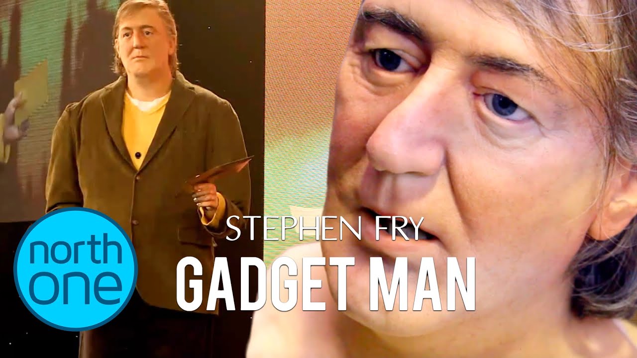 Stephen Fry sends his robot clone to present an award | Gadget Man
