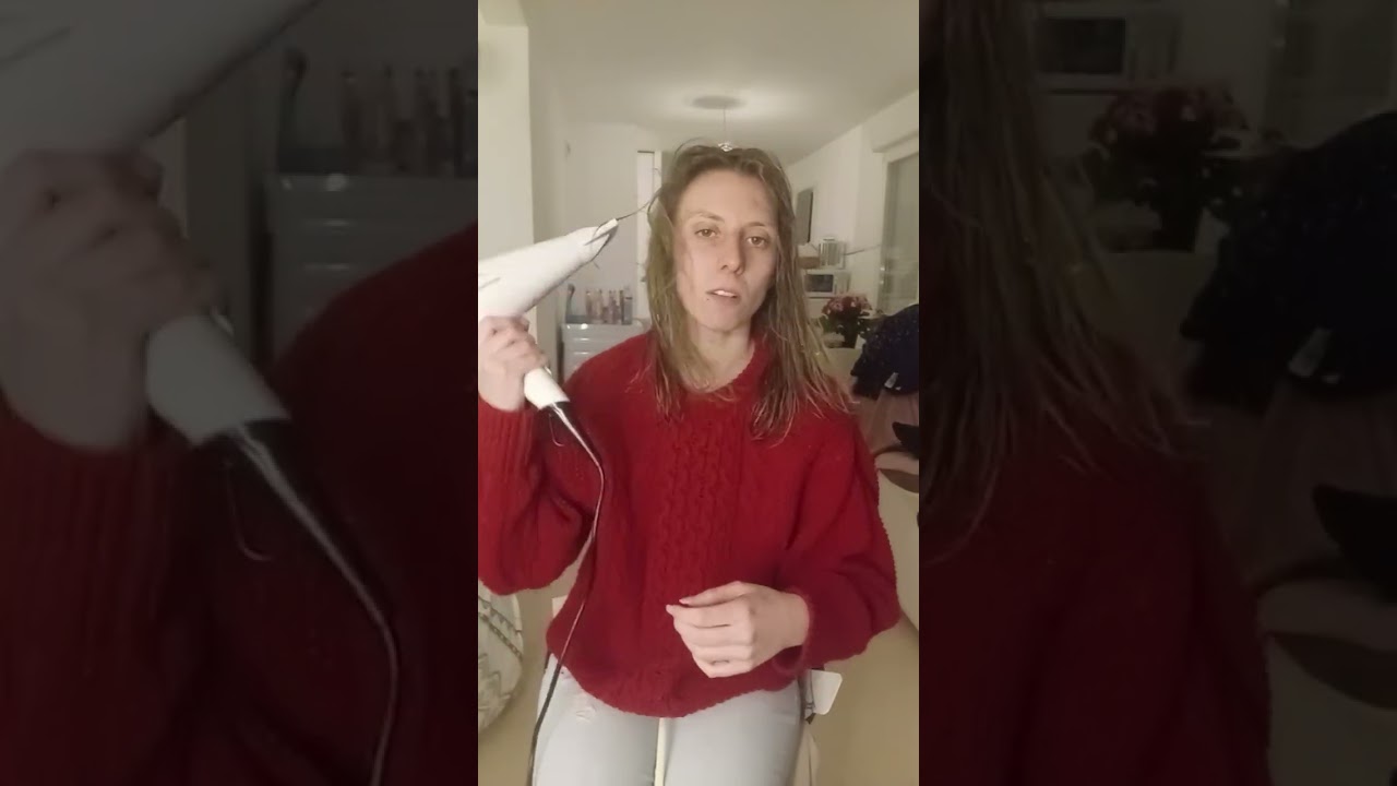 J’utilise un nouveau seche cheveux de la marque pro power