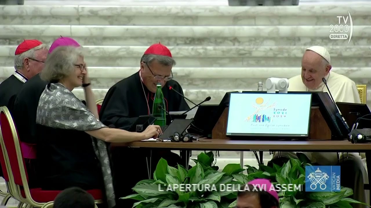 Il Cardinale al Sinodo dei Vescovi