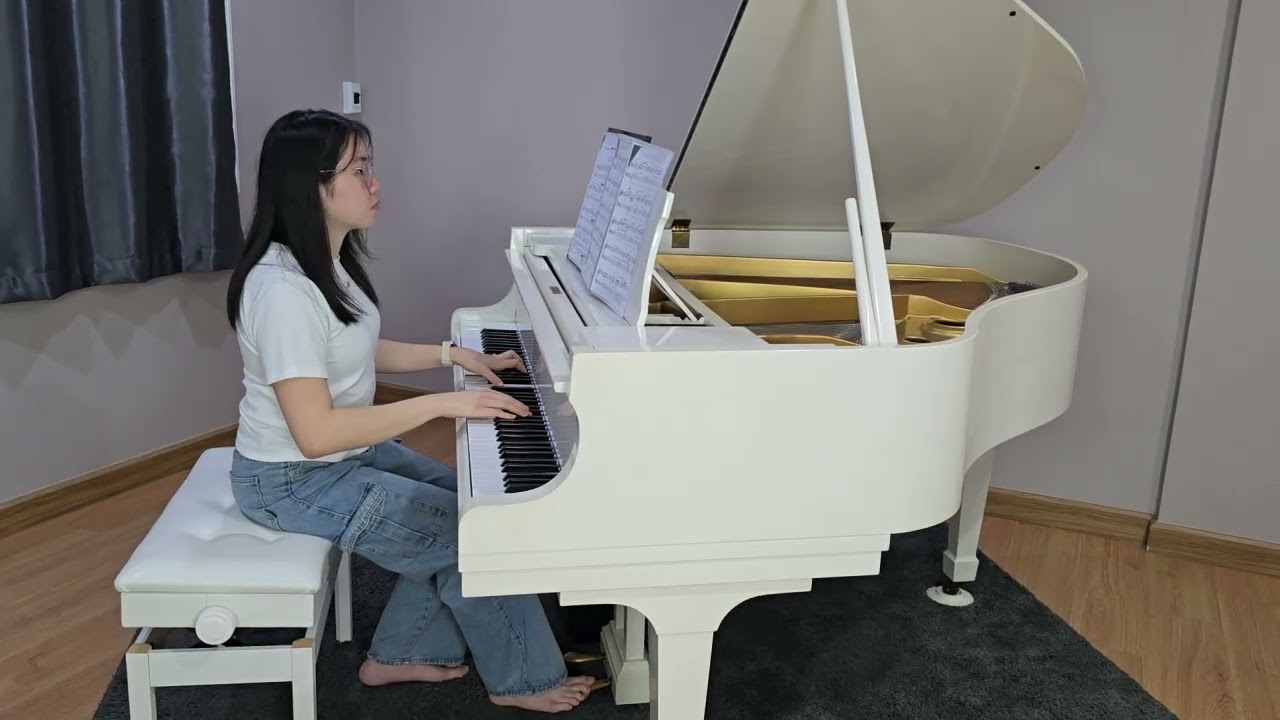Kaimook performed “Someone You Loved” by Lewis Capaldi 🎹✨#krupeetmusicstudio