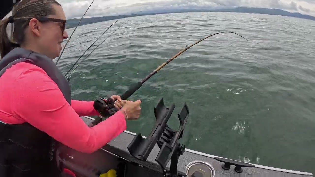 Oregon Coast Fishing – Garibaldi Lingcod, Salmon & Dungeness Crab | Family Day on the Water