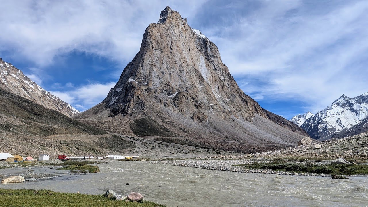 Gonbo Rangjon (4K) 600 feet taller than Burj Khalifa