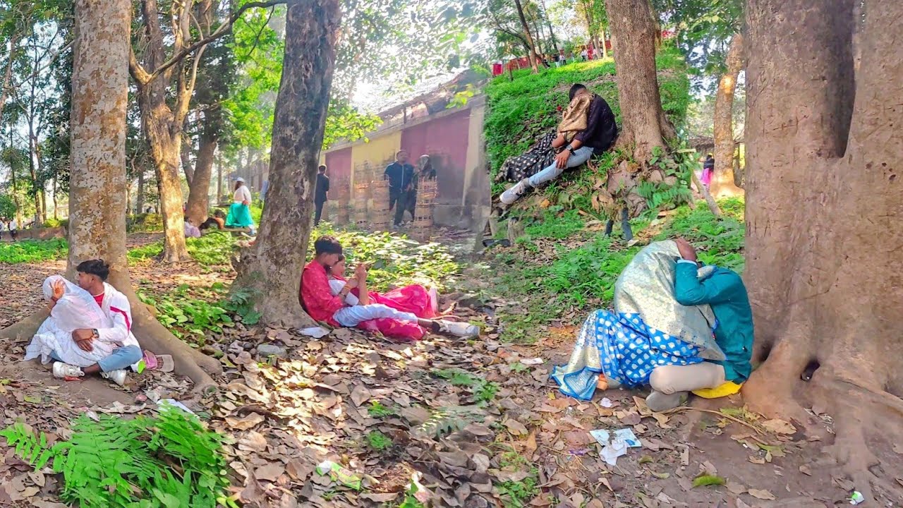Cooch Behar Rajbari Park - Day On Saraswati Puja