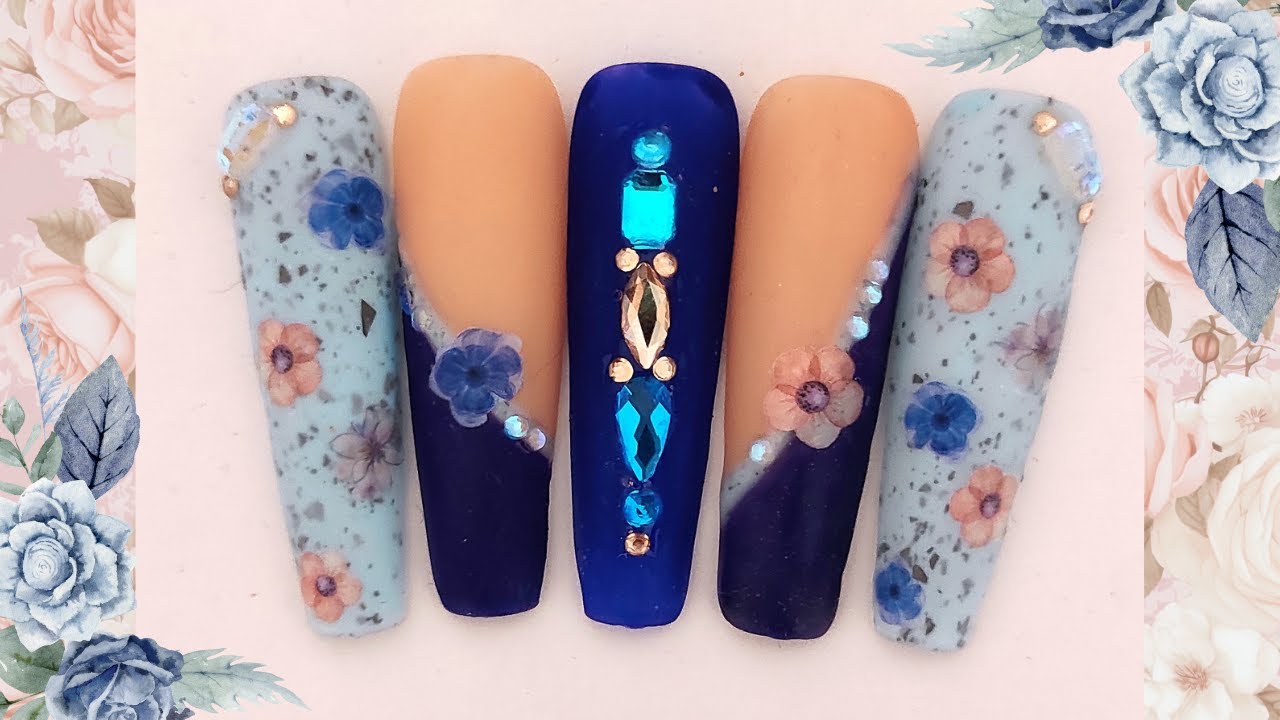 Blue Autumn Floral Nails | Nail Art | Autumn Nails