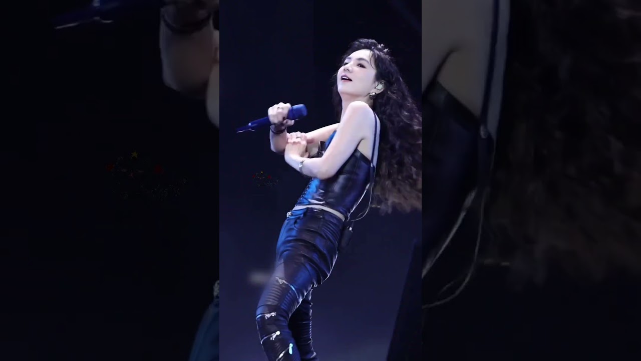 风情万种 ELLA 陈嘉桦 #演唱会现场 #mainvocal #kpop #SHE #ELLA陈嘉桦