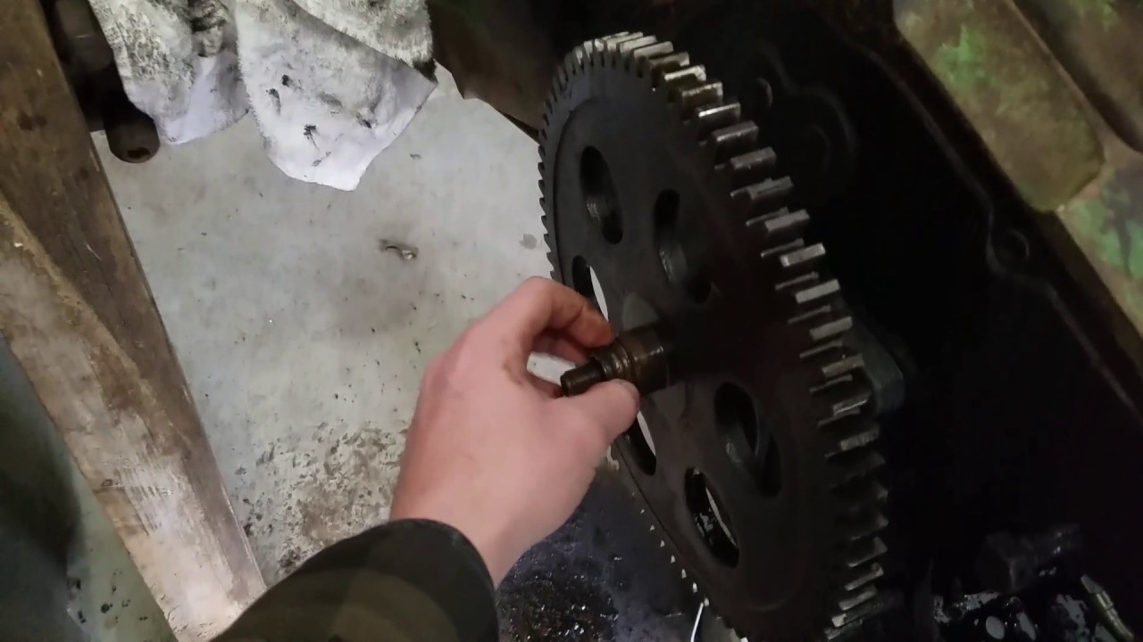 1943 John Deere B Reduction Gear Question (Already Answered)