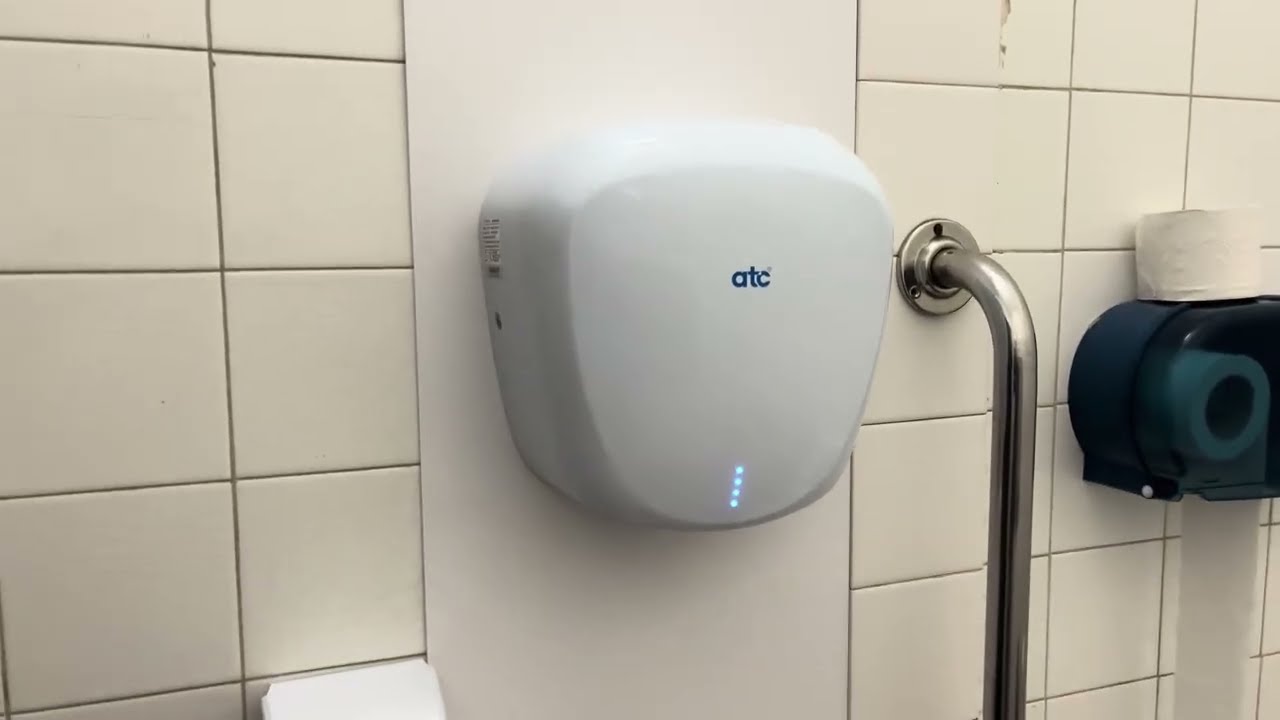 (atc Tiger Eco) AIKE AK2900 at Acle Public Toilets - ♿️