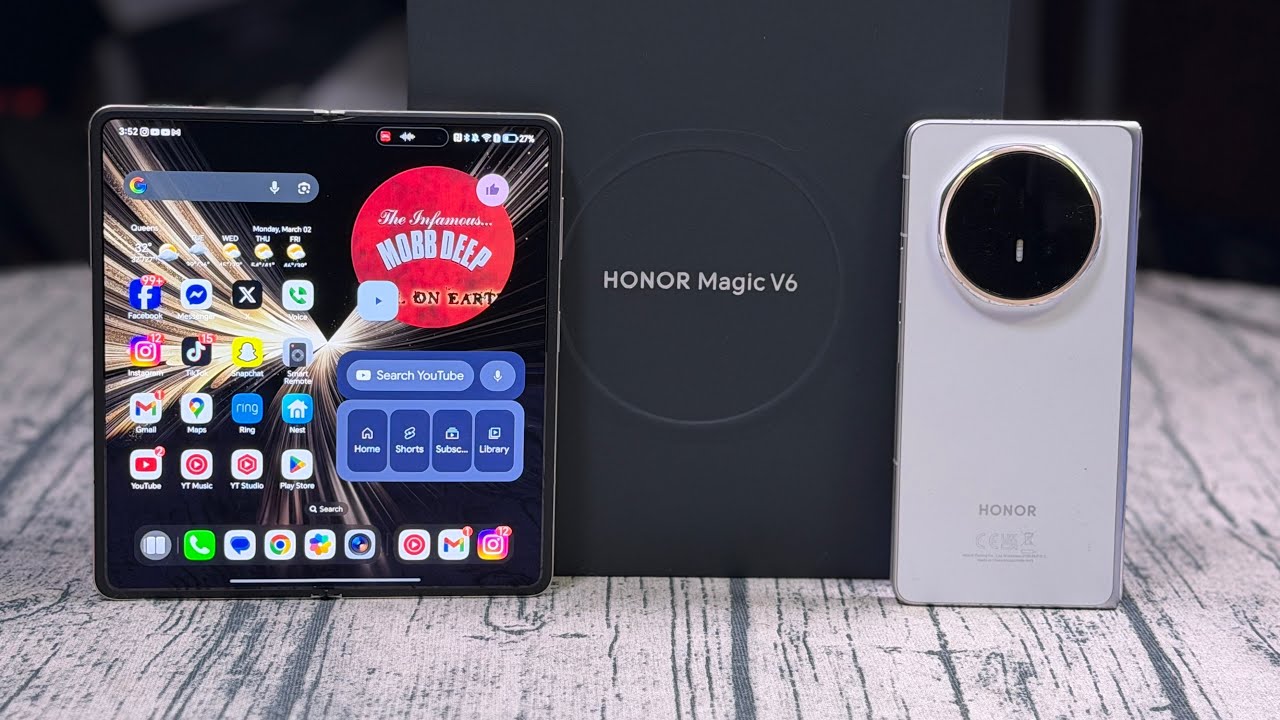 Honor Magic V6 - Unboxing and First Impressions ( This Fold Is Amazing )