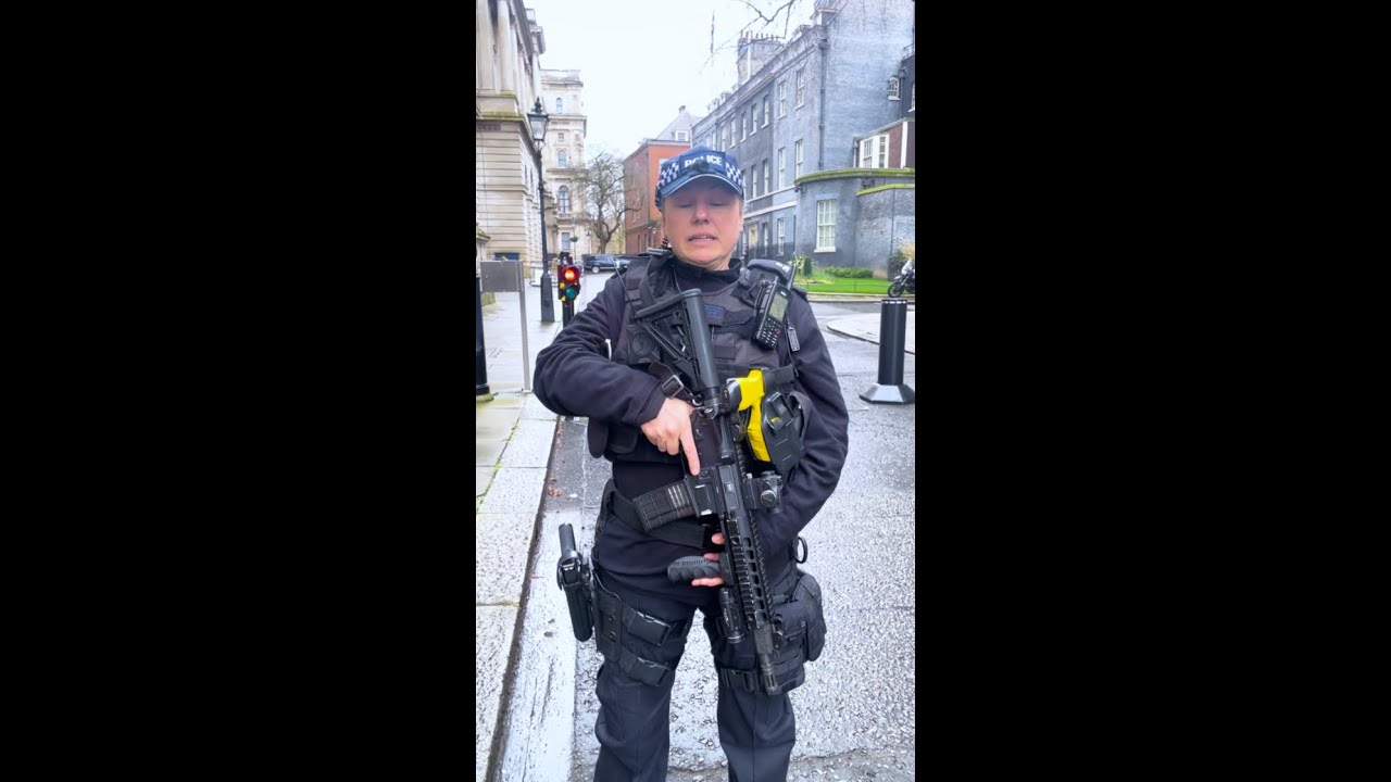 Firearms Officer takes us through her 20kg gear