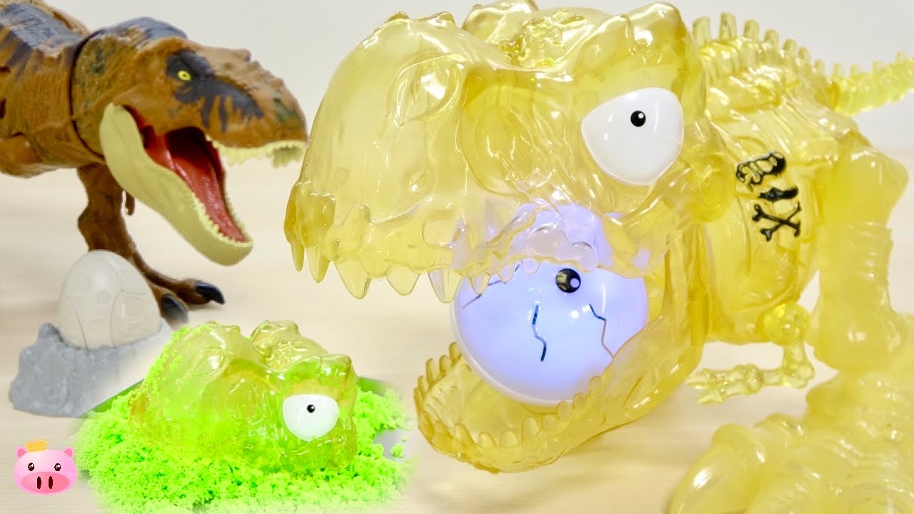 スライムにつぶつぶ粘土! パーツを組み立てると 超巨大ティラノサウルスが完成! SMASHERS DINO ISLAND OVER30