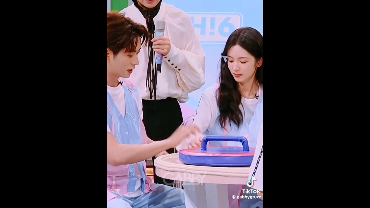 cheng lei being caring to zhou ye #foryou #fypシ゚viral #fypage #fy #fyp #fypシ #fypシ゚ #fypyoutube #fy