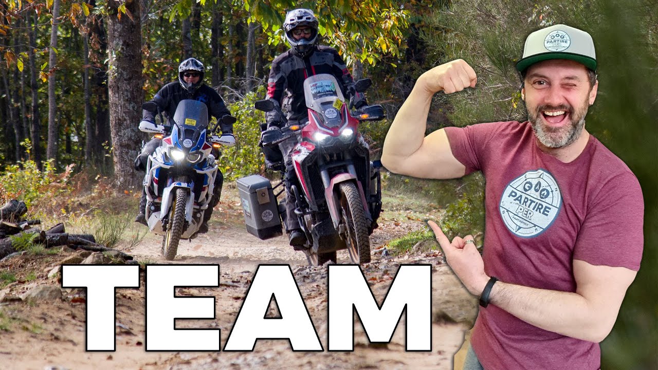 LIVE: Per l'anniversario ho creato il Motoviaggio Store TEAM. 🏆 E con PS ho ritoccato i muscoli 💪🏽