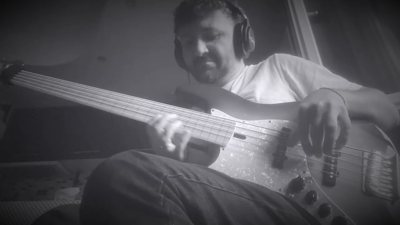 Göksel Baktagir - Masum Aşk / Bass Cover
