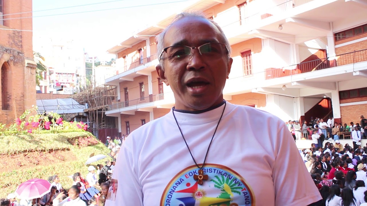 Fanokafana faha-100 taona FET Madagasikara