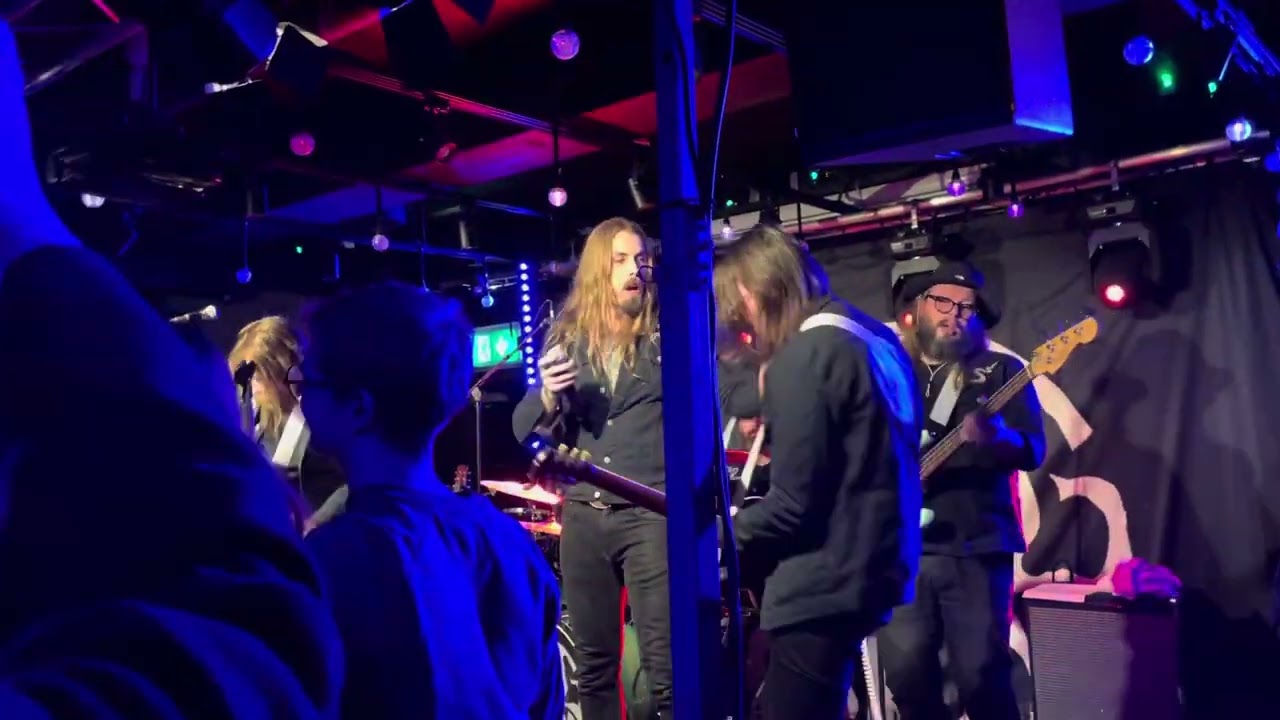 Huggorm - Ungdomen - Live i Luleå 2023-12-26