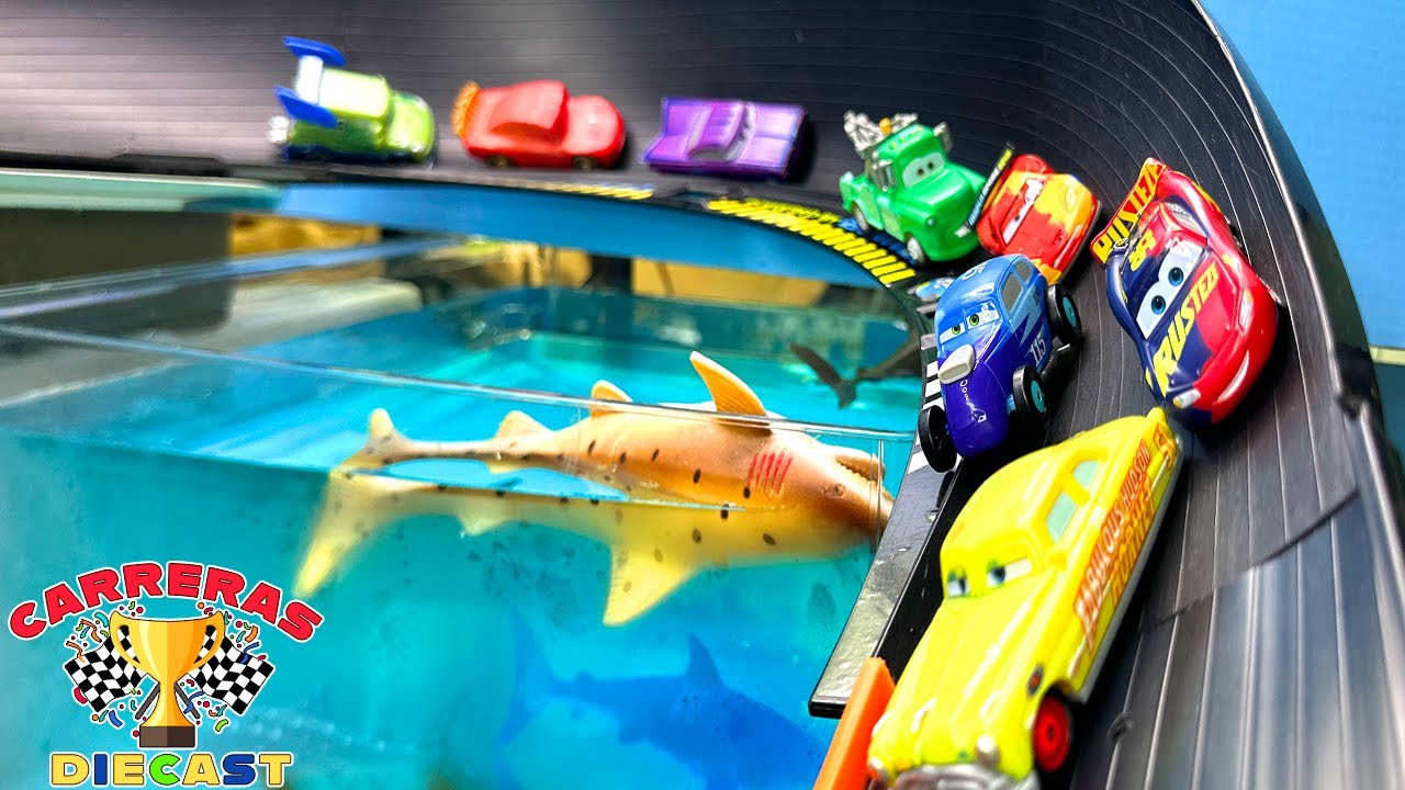CARS DIECAST CAMBIO DE COLOR FABULOSO HUDSON HORNET REVO KOS revision y torneo