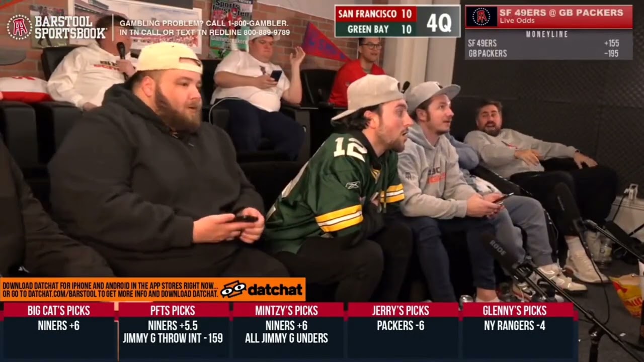 JERSEY JERRY JUST CHUCKED HIS PHONE & BROKE A LIGHT!  signs of how it went for Green Bay 😂