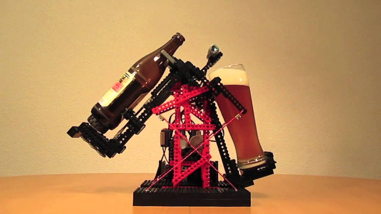 Beer Pouring Machine built on LEGO Mindstorms NXT 2.0
