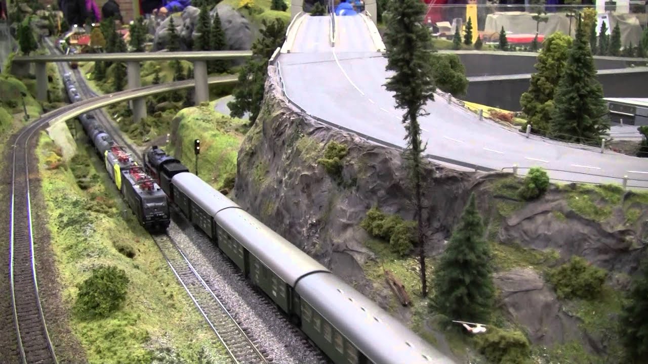 Modelleisenbahnbahn Ausstellung 2013 der MEF Windischeschenbach Oberpfalz Module