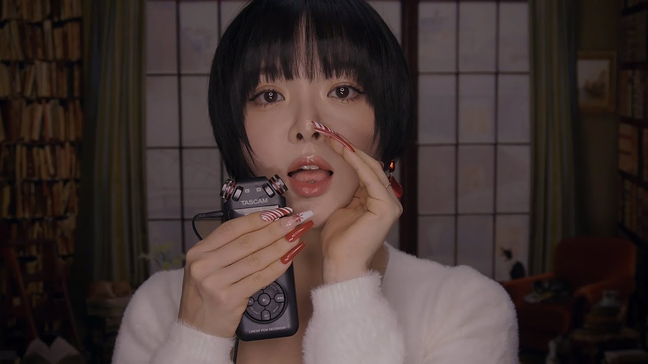 ASMR Sticky Wet Mouth Sounds & Tongue Sounds