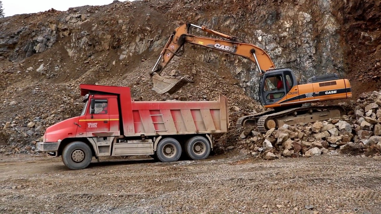 Quarry/ Loading stones/ TATRA Jamal, Case CX290