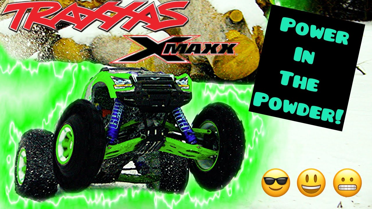 “Frozen!” ❄️🥶 Traxxas Xmaxx Epic Backyard Snow BASH In 10 Degree COLD!🥶