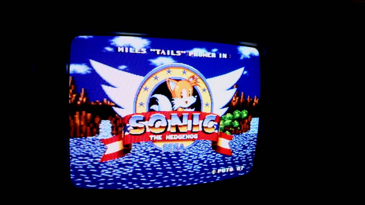 Sonic the Hedgehog ft. Tails on Samsung GXTV CRT TV (Audio Glitching)