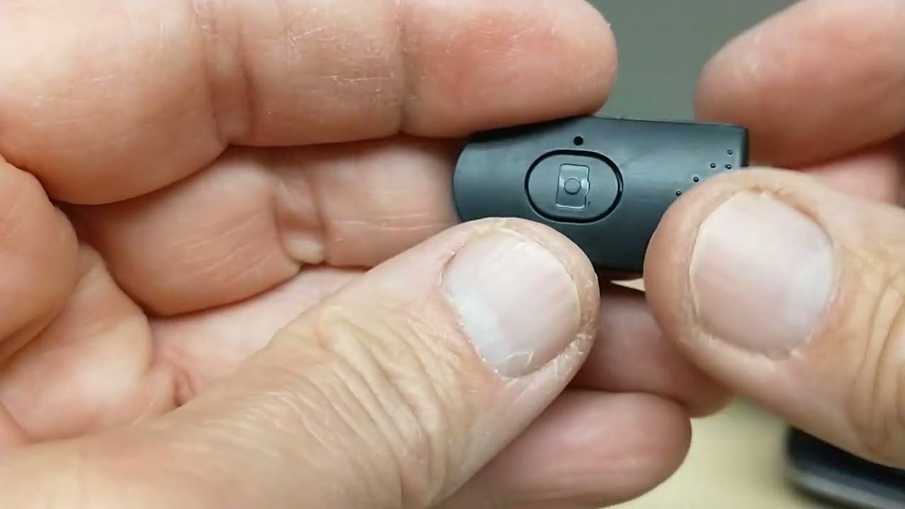 Штатив для селфи-палки выдвижной R1 .. Продолжение замены батареи