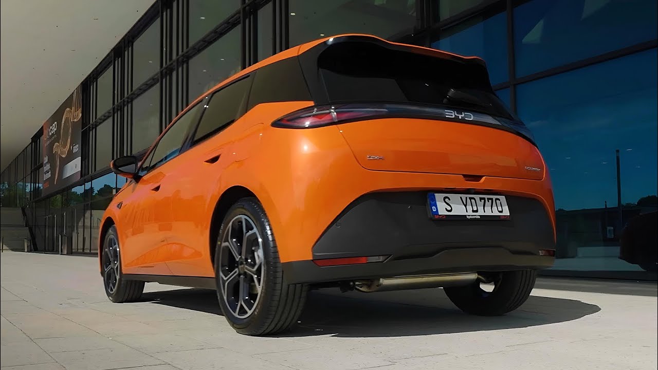 Całkowicie nowy BYD Dolphin G DM-i PHEV 2026 &ndash; prezentacja, wnętrze i specyfikacja