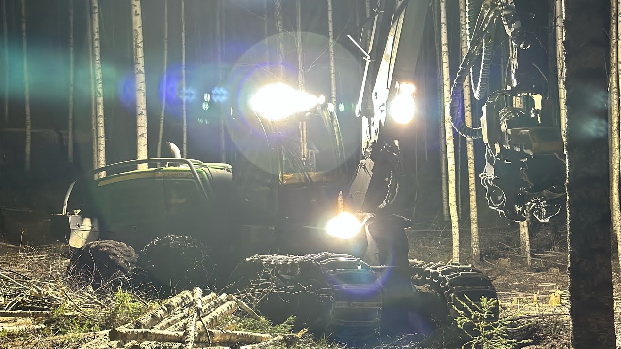 Vuoden 25 toiseksi viimeinen p&auml;iv&auml; - John Deere 1170g H424 -