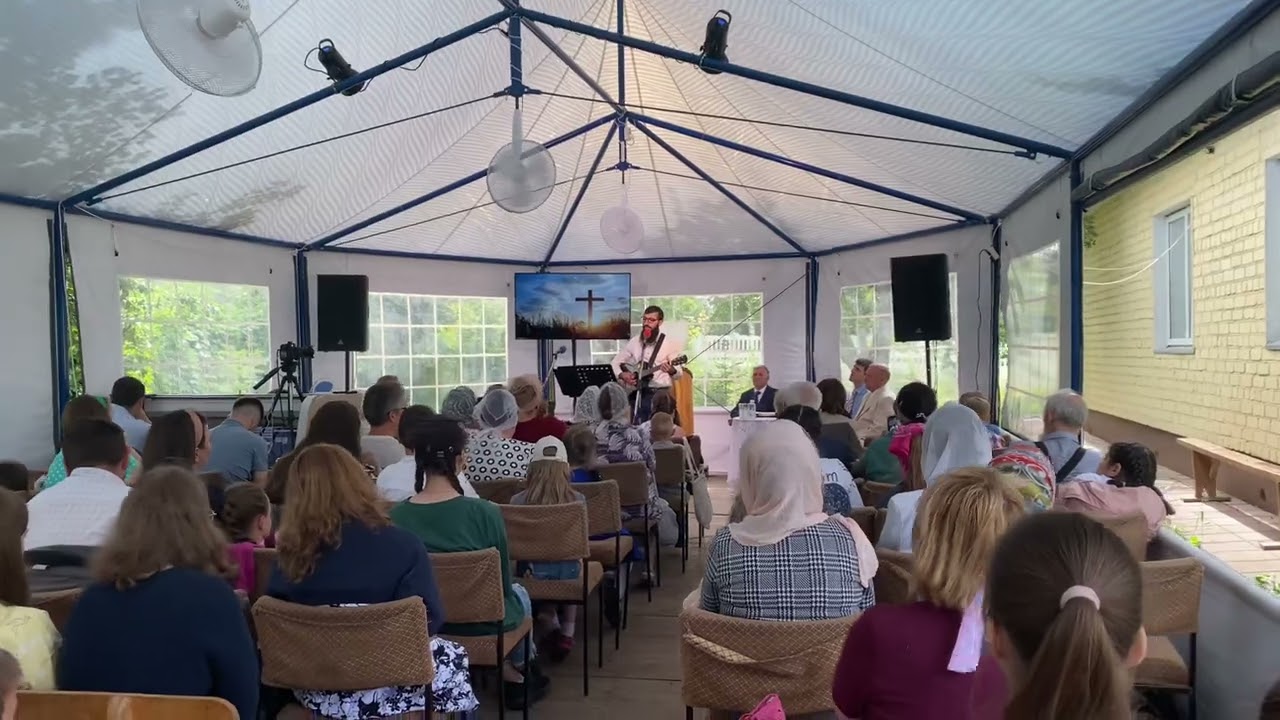 КОГДА СЛЕЗЫ НЕ ДАЮТ ТЕБЕ ПЕТЬ. РАСПЛАКАЛСЯ ВО ВРЕМЯ ПЕНИЯ