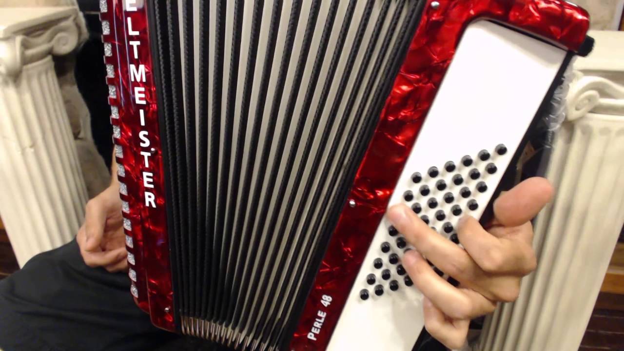 How to Play a 48 Bass Accordion - Lesson 5 - Introduction to Diminished Chords - Saints Shuffle