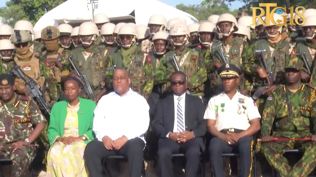 Premye Minis Dr. Garry Conille vizite polisye Kenyan yo nan baz la klèsin.