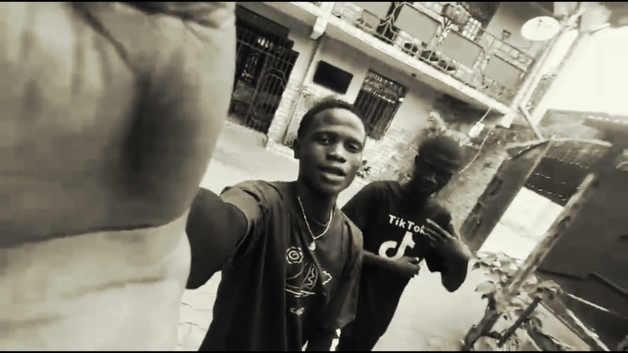 Tonton keblack pkb ft melodix - VIE YA PRESSÉ  ( clips officiel )