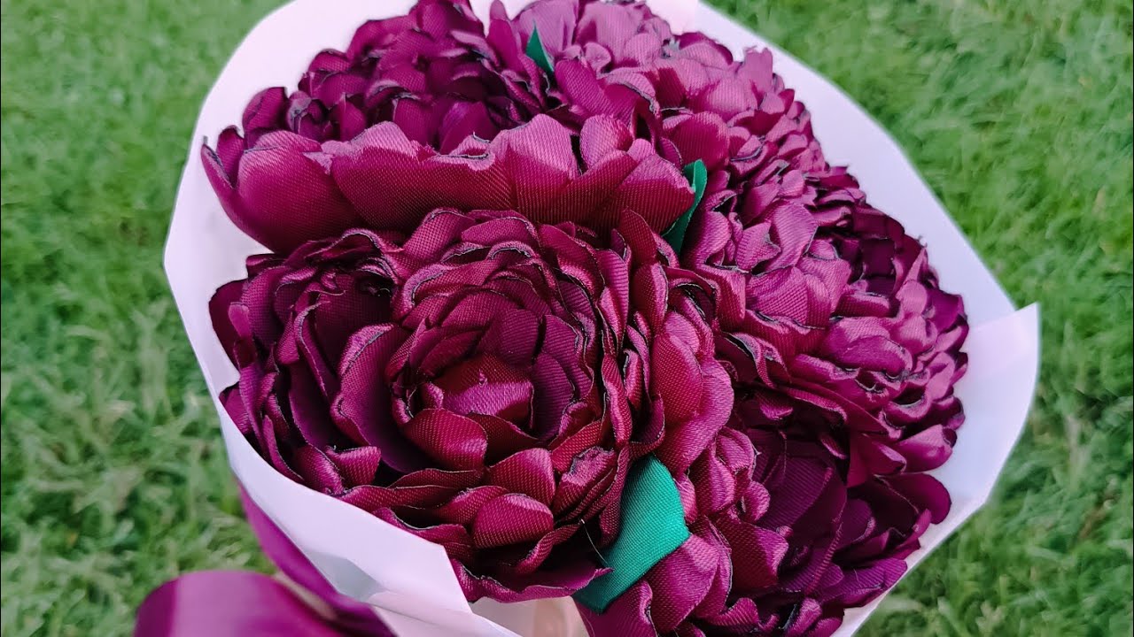 Букет піонів