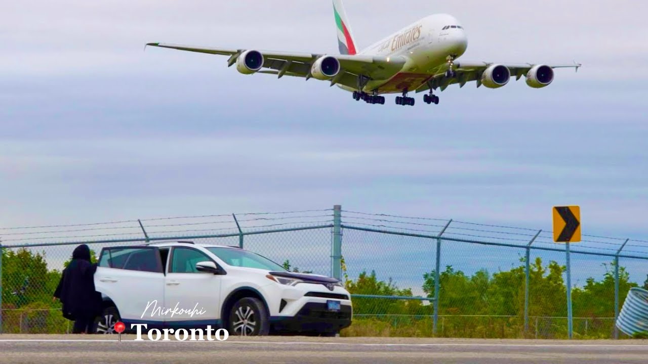 📍 Toronto Pearson Airport | Stunning Emirates AirbusA380 #short #mydeliciousairplanes #new