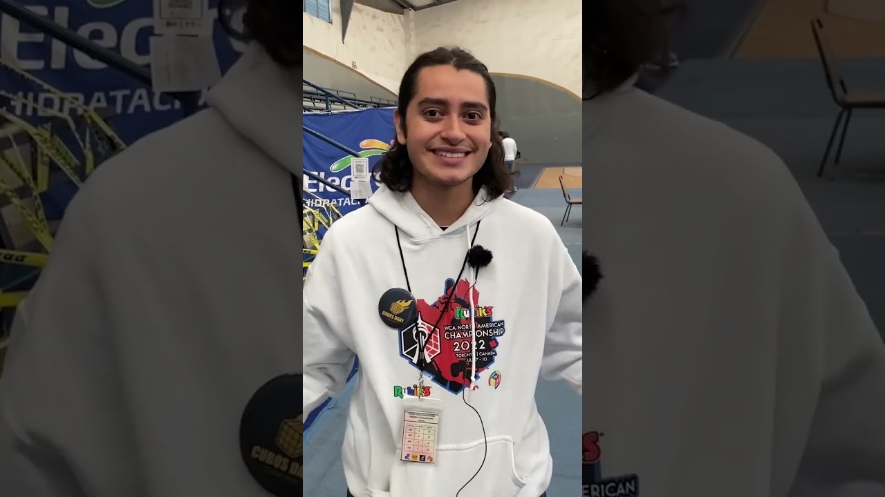 Alejandro Salceda rompi&oacute; r&eacute;cord en cubo de Rubik en M&eacute;xico