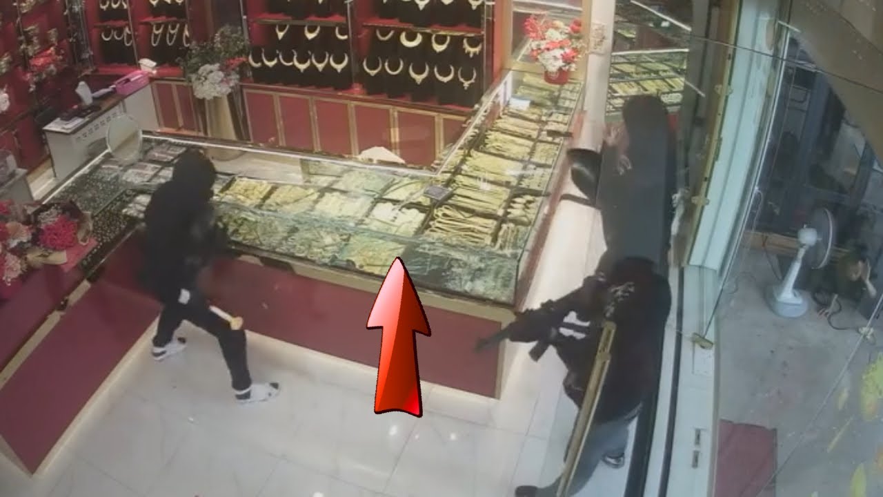 Amateur Gold Shop Robbery Gone Wrong