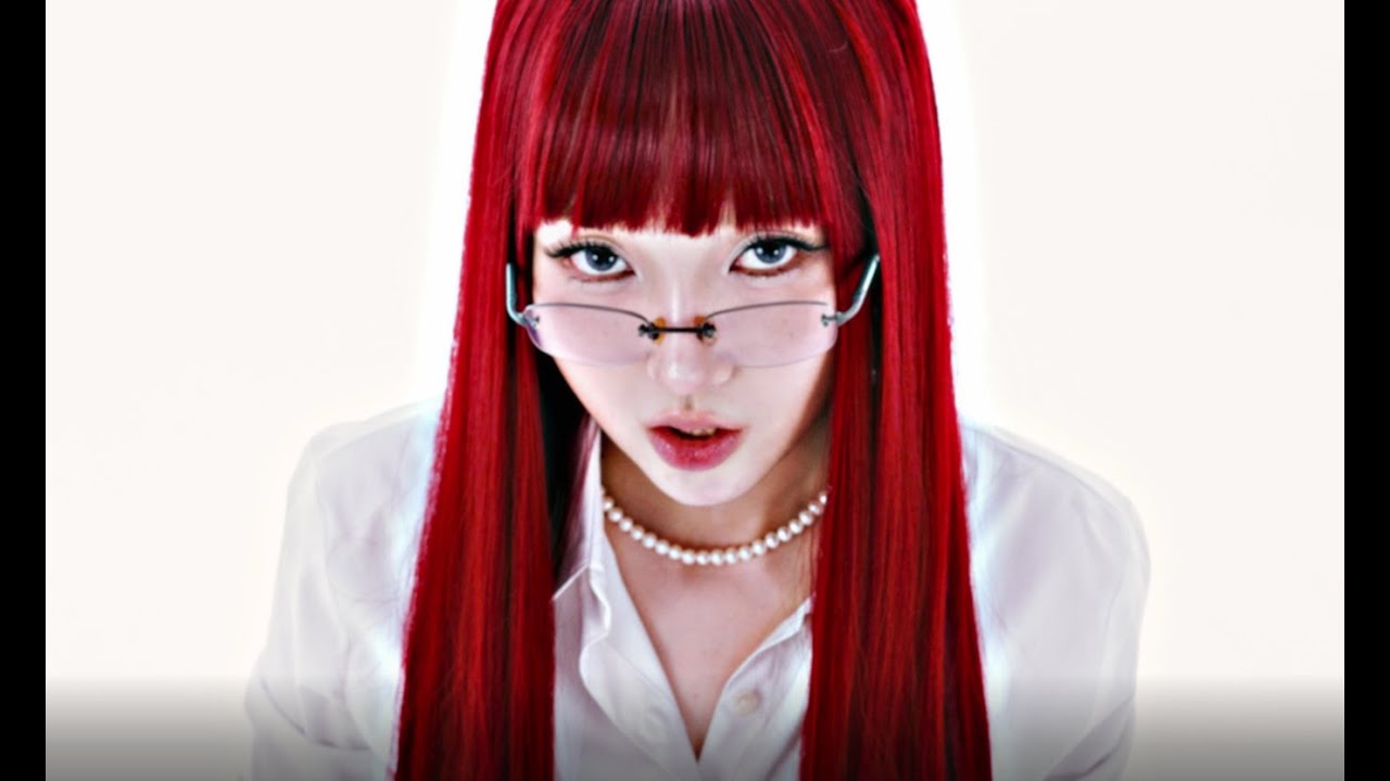 Yoonsoyoung - NTBB (Visualizer)