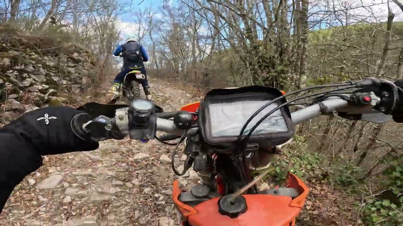 Video 4K enduro Ktm 525 exc solo parti croccanti inseguendo Fe350 gennaio 2025 Roma